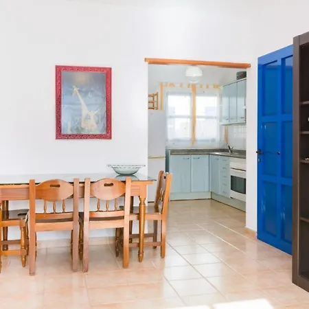 Apartment La Casa De Itziar Famara